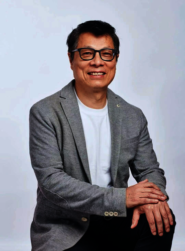 李康（Kang Lee）